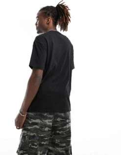 Tommy Jeans Regular Badge Logo T-shirt In Black For Men -Tommy Hilfiger Store 205439295 4