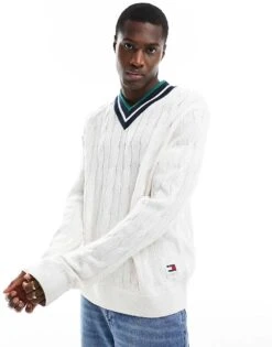 Tommy Jeans Regular V-neck Cable Jumper In White For Men Ancient White -Tommy Hilfiger Store 205442946 3
