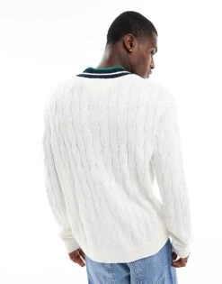 Tommy Jeans Regular V-neck Cable Jumper In White For Men Ancient White -Tommy Hilfiger Store 205442946 4
