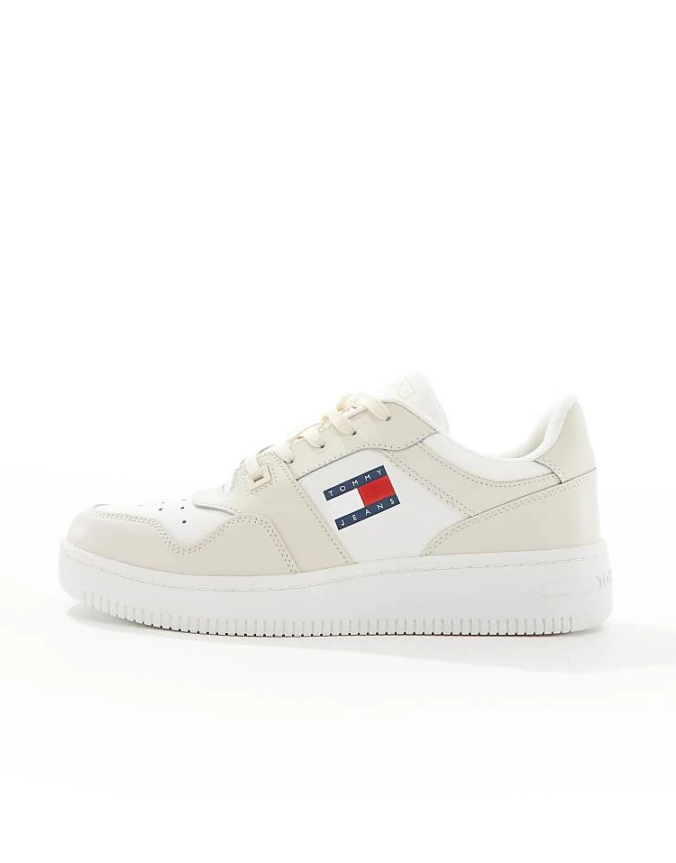 Tommy Jeans Retro Basket Essential Trainers In Off White For Men Newsprint 4 Tommy Jeans Retro Basket Essential Trainers In Off White For Men Newsprint - Image 2