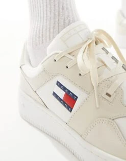 Tommy Jeans Retro Basket Essential Trainers In Off White For Men Newsprint 11 Tommy Jeans Retro Basket Essential Trainers In Off White For Men Newsprint -Tommy Hilfiger Store 205848120 4