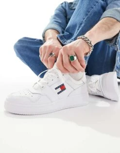 Tommy Jeans Retro Basket Essential Trainers In White For Men 11 Tommy Jeans Retro Basket Essential Trainers In White For Men -Tommy Hilfiger Store 205848326 4