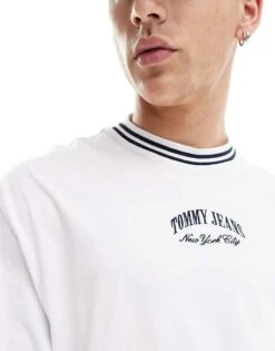 Tommy Jeans Oversized Tipping T-shirt In White For Men -Tommy Hilfiger Store 205848841 4