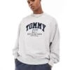 Tommy Jeans Unisex Boxy Crew Neck Sweatshirt In Silver Grey For Unisex -Tommy Hilfiger Store 205849410 1 silvergrey