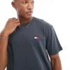 Tommy Jeans Regular Badge T-shirt In Charcoal For Men -Tommy Hilfiger Store 205849494 1 charcoal