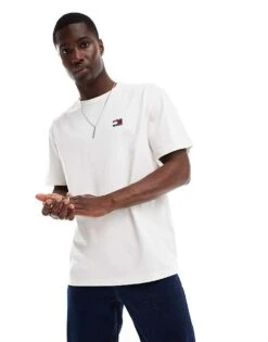 Tommy Jeans Badge Logo T-shirt In White For Men Ancient White -Tommy Hilfiger Store 206379401 3