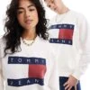 Tommy Jeans Unisex Large Flag Sweatshirt In Off White For Unisex Ancient White -Tommy Hilfiger Store 206379486 1 ancientwhite