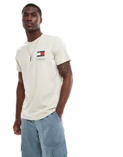 Tommy Jeans Slim Essential Flag T-shirt In Beige For Men Newsprint -Tommy Hilfiger Store 206379867 1 newsprint 1