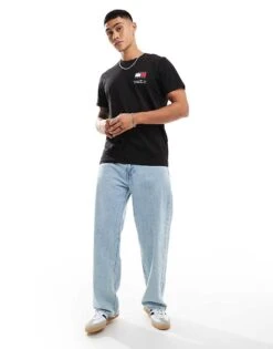 Tommy Jeans 2 Pack Large Flag Logo T-shirts In Green And Black For Men -Tommy Hilfiger Store 206380296 3