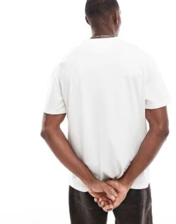 Tommy Jeans Gold Central Logo T-shirt In Off White For Men Ancient White -Tommy Hilfiger Store 206859004 3