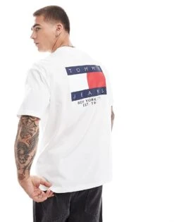 Tommy Jeans Flag Logo Back Print T-shirt In White For Men -Tommy Hilfiger Store 206859171 4