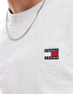 Tommy Jeans Regular Badge Logo Sweatshirt In Grey For Men Silver Grey Htr -Tommy Hilfiger Store 206859814 3