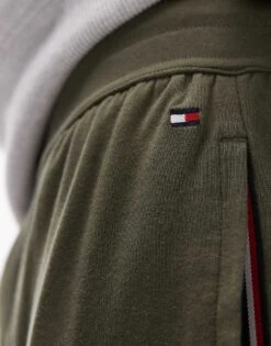 Tommy Hilfiger Essentials Lounge Jogger In Olive Green For Men -Tommy Hilfiger Store 206877327 4