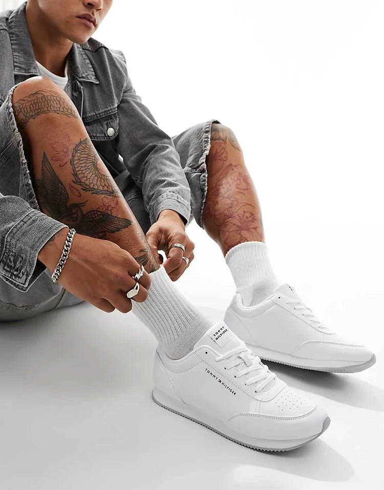 Tommy Hilfiger Runner Stripe Trainers In White For Men 7 Tommy Hilfiger Runner Stripe Trainers In White For Men - Image 5