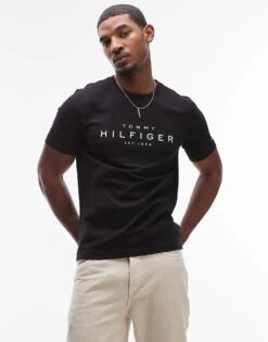 Tommy Hilfiger Large Logo T-shirt In Black For Men
