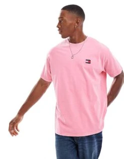 Tommy Jeans Relaxed Badge T-shirt In Bright Pink For Men Preppy Pink -Tommy Hilfiger Store 207286328 1 preppypink 1