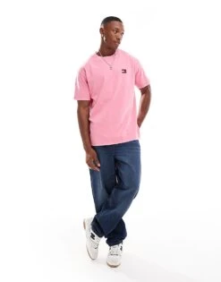 Tommy Jeans Relaxed Badge T-shirt In Bright Pink For Men Preppy Pink -Tommy Hilfiger Store 207286328 4
