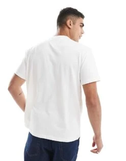 Tommy Jeans Relaxed Badge T-shirt In White For Men Ecru -Tommy Hilfiger Store 207286329 3