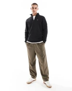 Tommy Jeans 1/4 Zip Mock Neck Fleece In Black For Men -Tommy Hilfiger Store 207286592 1 black 1