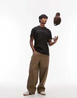 Tommy Jeans Linear Logo T-shirt In Black For Men -Tommy Hilfiger Store 207442725 3