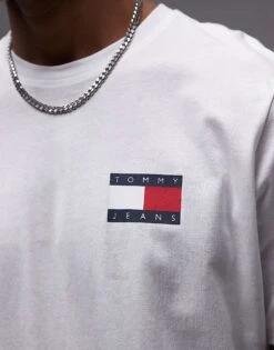 Tommy Jeans Essential Flag Slim Fit T-shirt In White For Men -Tommy Hilfiger Store 207442757 3