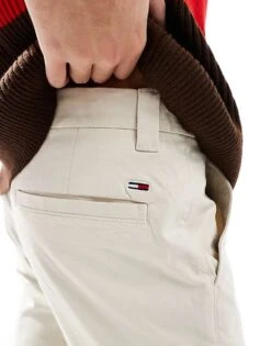 Tommy Jeans Slim Chinos In White For Men -Tommy Hilfiger Store 207586315 3