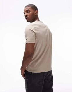 Tommy Hilfiger Logo Crew Neck T-shirt In Beige For Men -Tommy Hilfiger Store 207713932 4