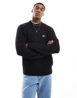 Tommy Jeans Tommy Badge Textured Rib-knit Jumper In Black For Men -Tommy Hilfiger Store 207714937 1 black 1