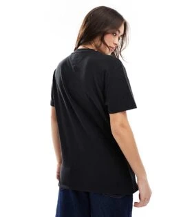 Tommy Jeans Unisex Varsity Graphic T-shirt In Black For Unisex -Tommy Hilfiger Store 207750804 4