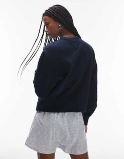 Tommy Jeans Unisex Badge Sweatshirt In Navy For Unisex Dark Night Navy -Tommy Hilfiger Store 207750828 4