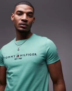 Tommy Hilfiger Logo T-shirt In Green For Men Fort Green
