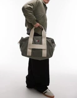Tommy Jeans Retro Duffle Bag In Green For Men Pewter Green -Tommy Hilfiger Store 207794916 4