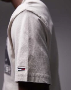 Tommy Jeans Large Paisley Flag T-shirt In Off White And Black For Men Newsprint -Tommy Hilfiger Store 207794929 4