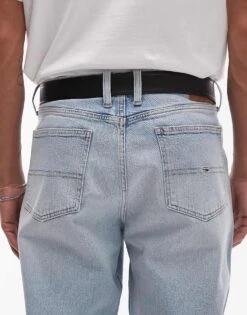 Tommy Jeans Elevated Flag Logo Leather 3.5 Belt In Black For Men -Tommy Hilfiger Store 207795025 3