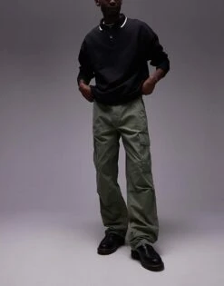 Tommy Jeans Jamie Relaxed Straight Cargo Trousers In Green For Men Aruba Green