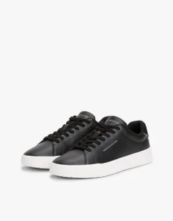 Tommy Hilfiger Pebble Grain Court Trainers In Black For Men