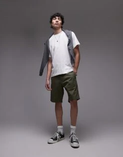 Tommy Hilfiger 1985 Collection Relaxed Chino Shorts In Olive Green For Men -Tommy Hilfiger Store 208111376 1 olivegreen 1