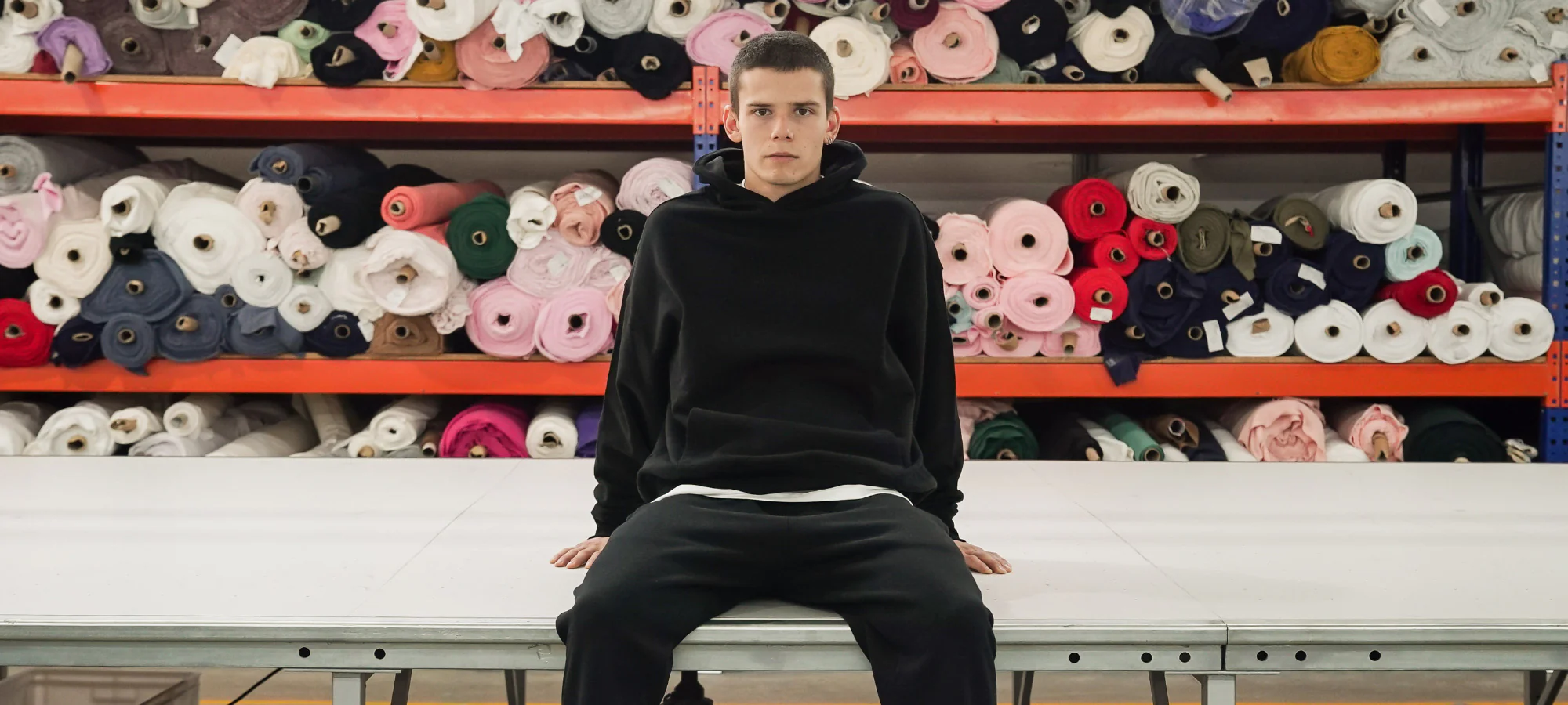 Tommy Hilfiger Store -Tommy Hilfiger Store d sustain banner desktop NT